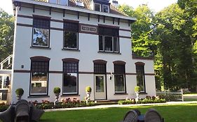 Bed&Breakfast Rijsterbosch